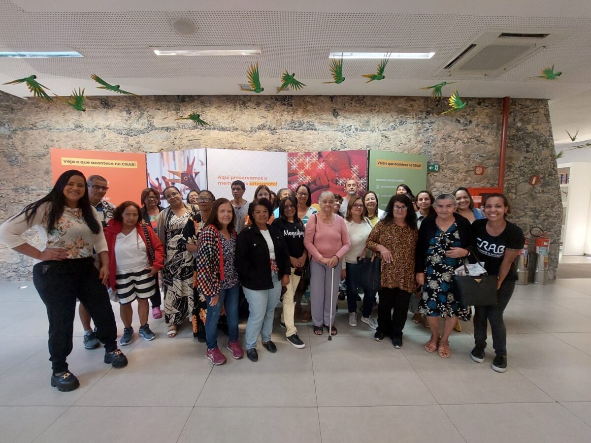CRAS da Rasa promove passeio cultural no Rio de Janeiro para idosos