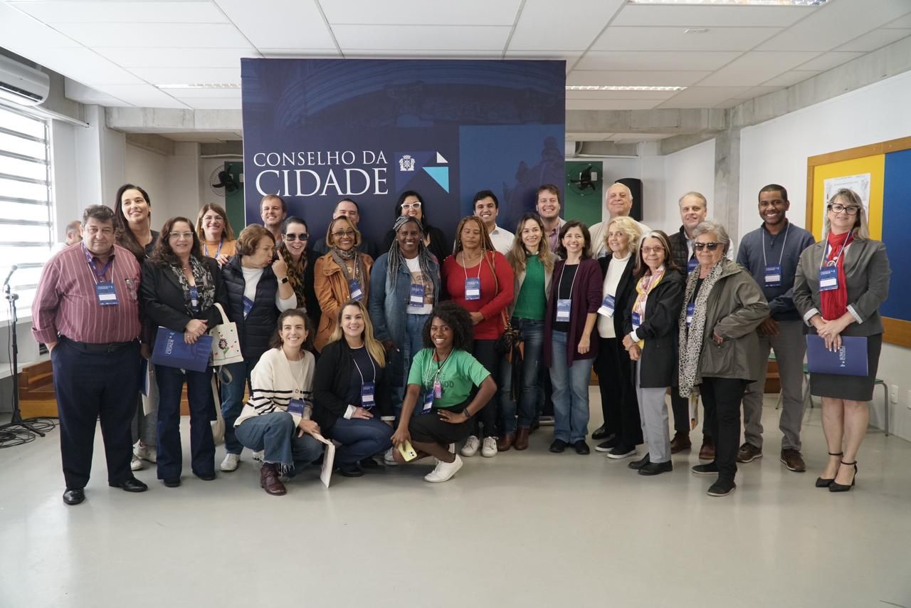 Conselheiros da Cidade visitam Ginásio Experimental Tecnológico Elza Soares - Prefeitura da Cidade do Rio de Janeiro