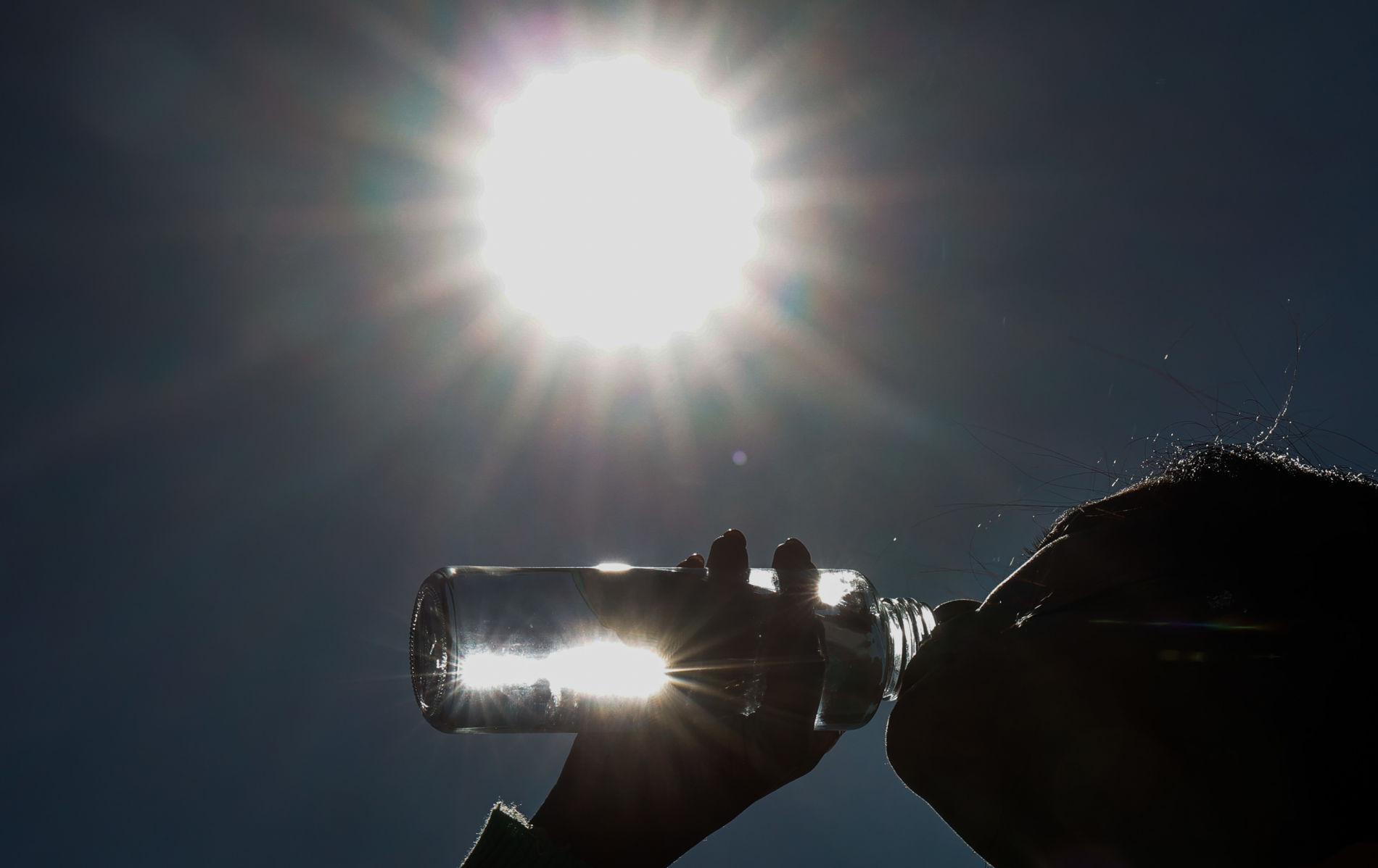 Defesa Civil alerta para aumento na temperatura e queda da umidade relativa do ar
