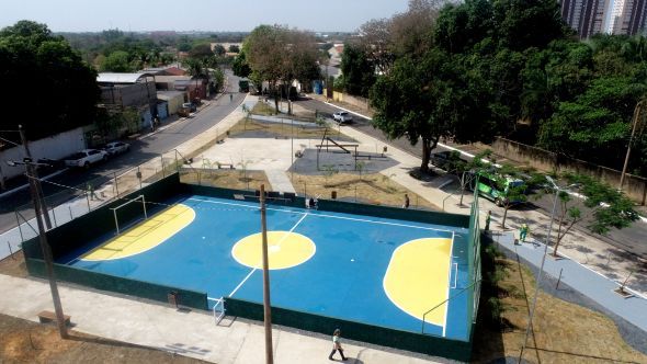 Prefeitura de Cuiab | Prefeito entrega nova praa no bairro Parque Ohara nesta tera (05)
