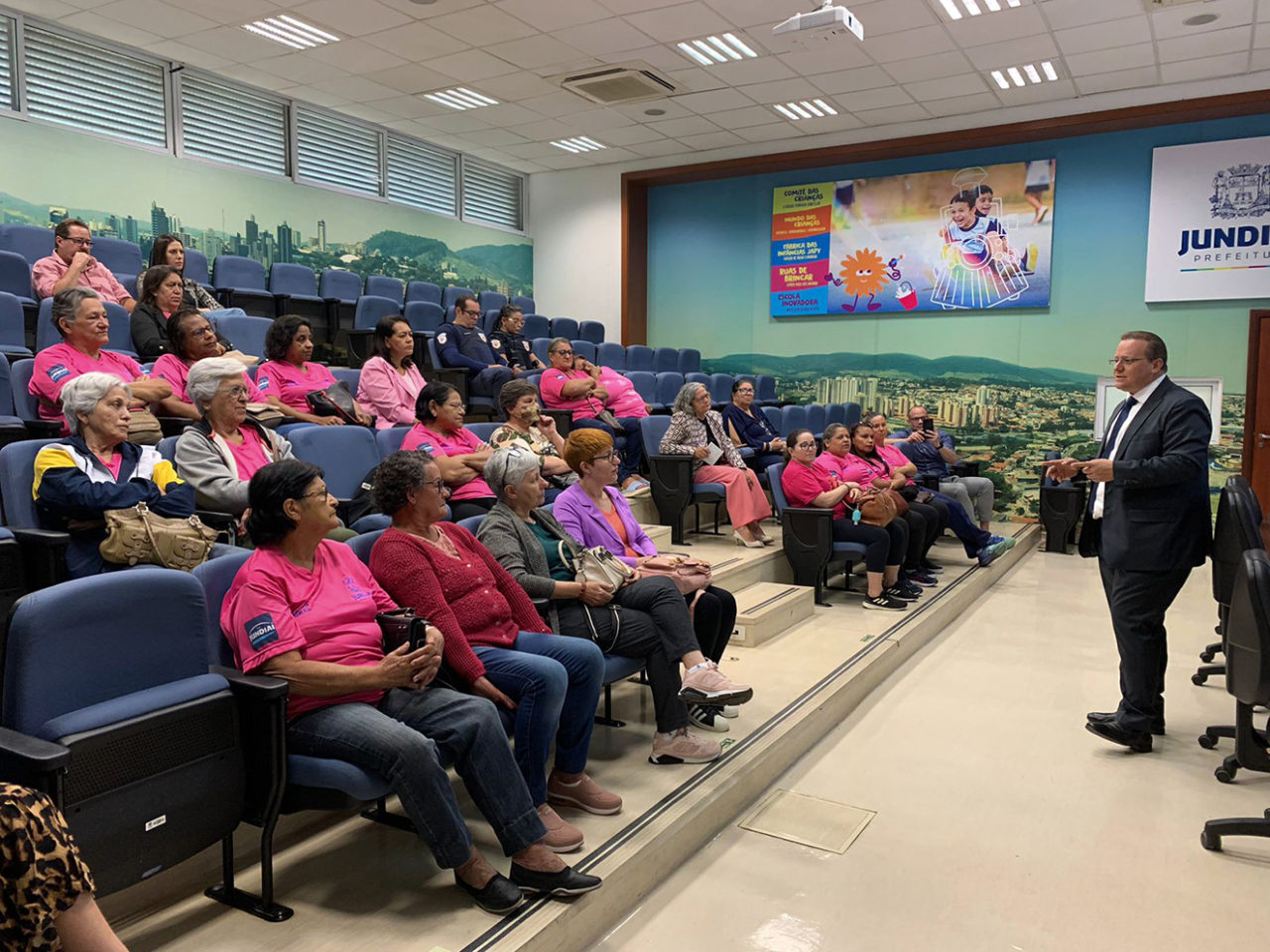 Semana da Pessoa Idosa tem palestras voltadas aos direitos e sistema de proteção do público 60+