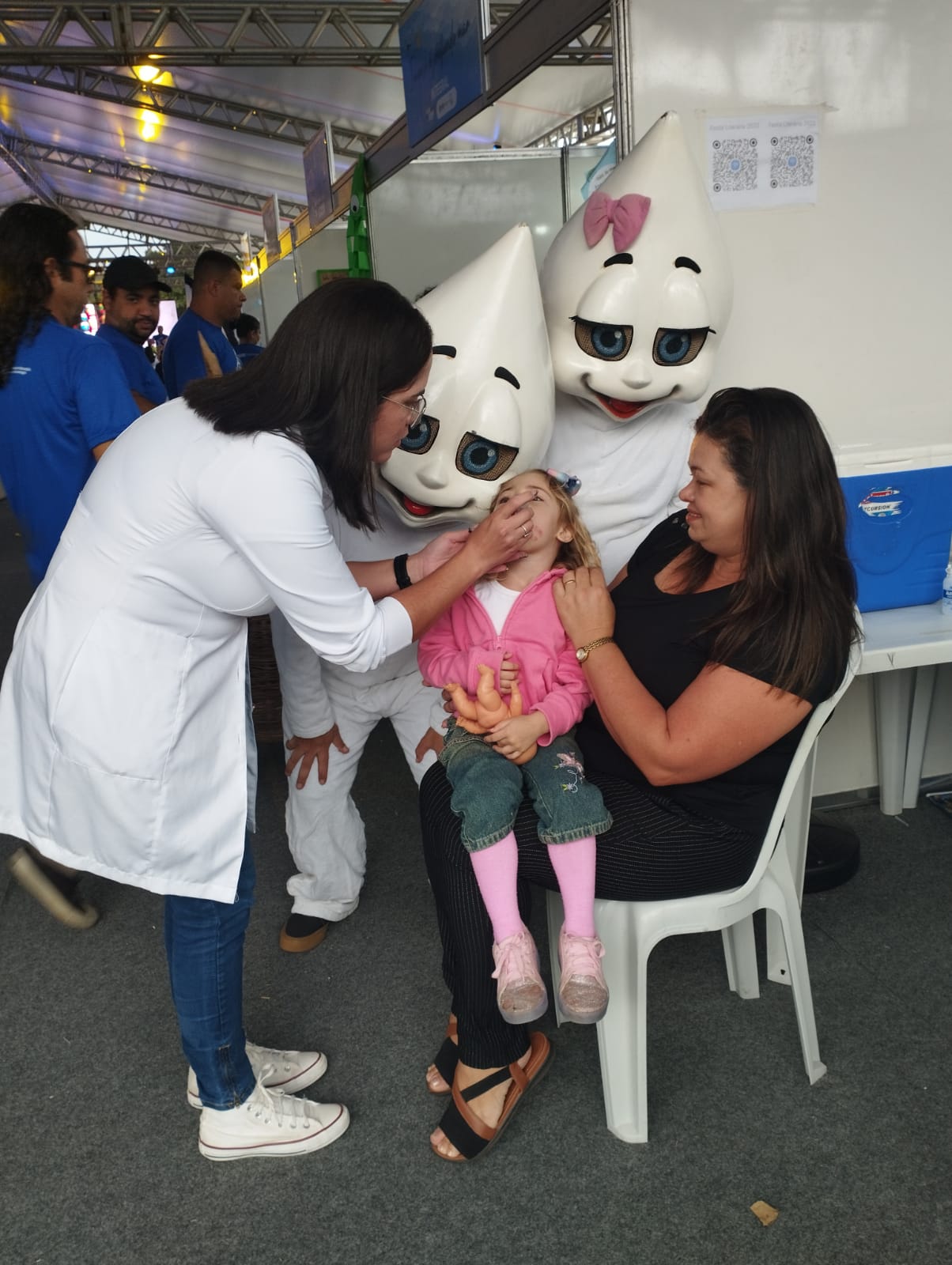Búzios celebra a saúde com sucesso na vacinação durante Festa Literária 2023