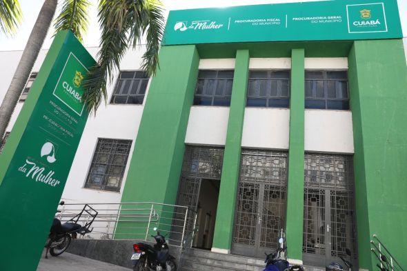 Prefeitura de Cuiab | Sugesto de Pauta: Secretaria certifica 150 mulheres no curso de Hotelaria