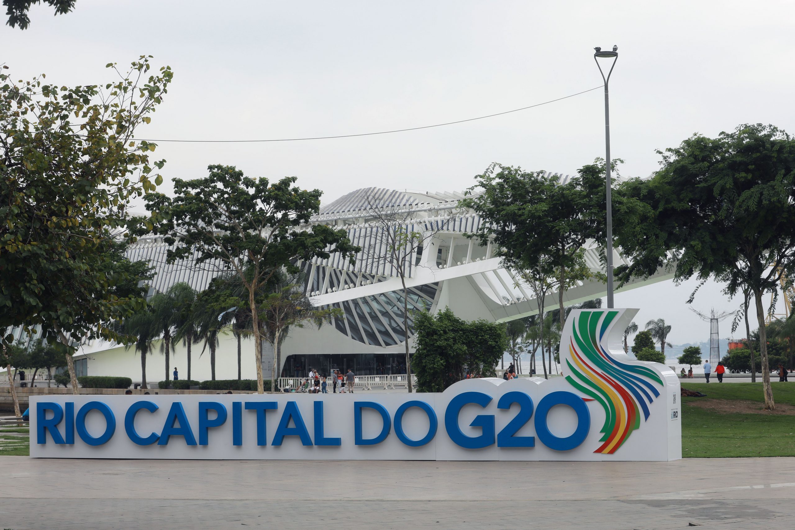 Jovens Negociadores do Clima farão residência no Comitê Rio G20  - Prefeitura da Cidade do Rio de Janeiro