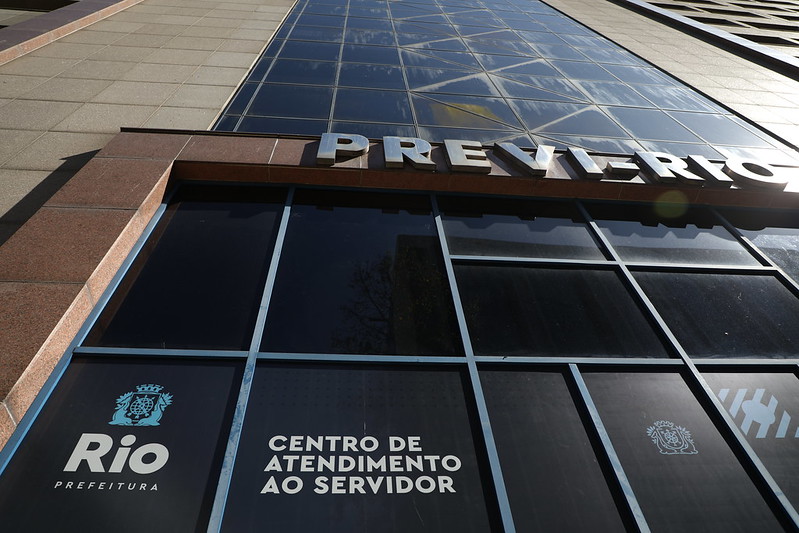 Prova de vida de servidores inativos e pensionistas da Prefeitura do Rio em 2024 começa em janeiro - Prefeitura da Cidade do Rio de Janeiro