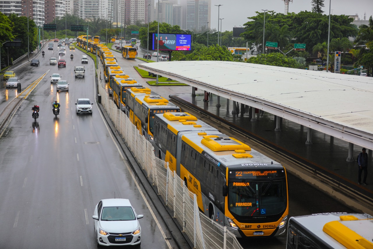 Renovação da frota do BRT completa um ano com bons resultados - Prefeitura da Cidade do Rio de Janeiro