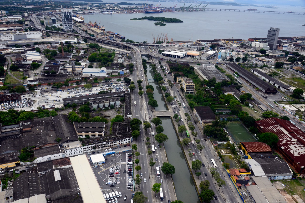 Prefeitura altera circulação viária na Avenida Francisco Bicalho a partir de sábado - Prefeitura da Cidade do Rio de Janeiro