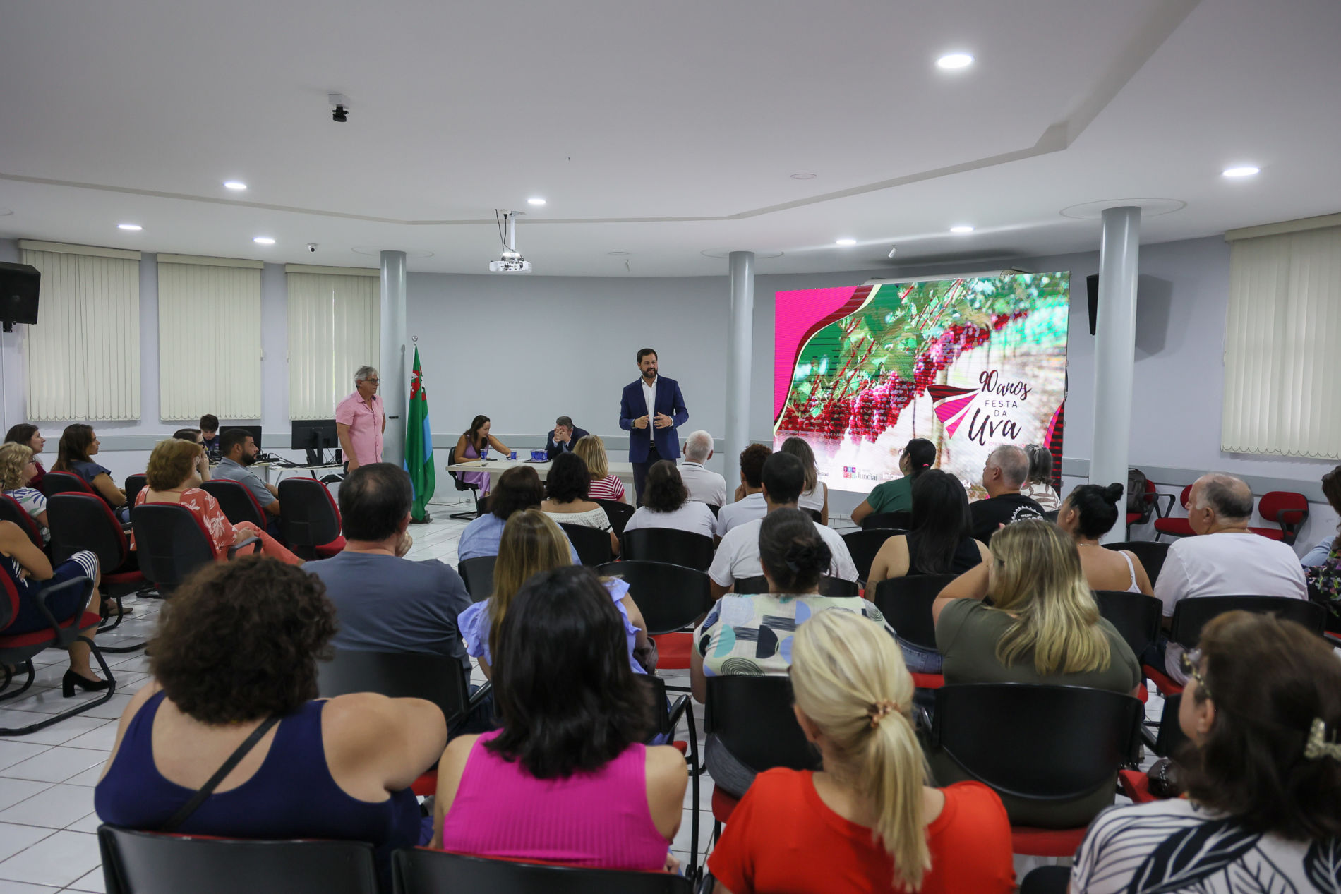 Prefeito e gestores fazem balanço da Festa da Uva com participantes e sociedade