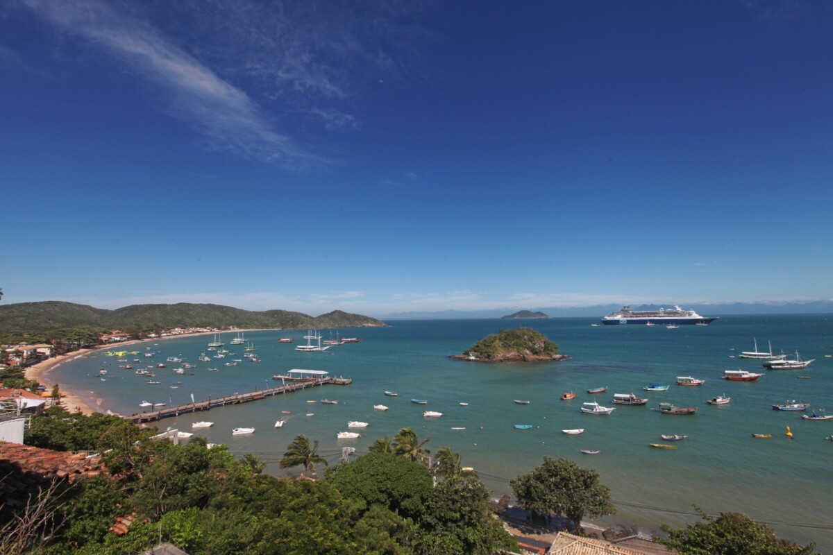 Búzios se destaca como um dos principais destinos turísticos em pesquisa